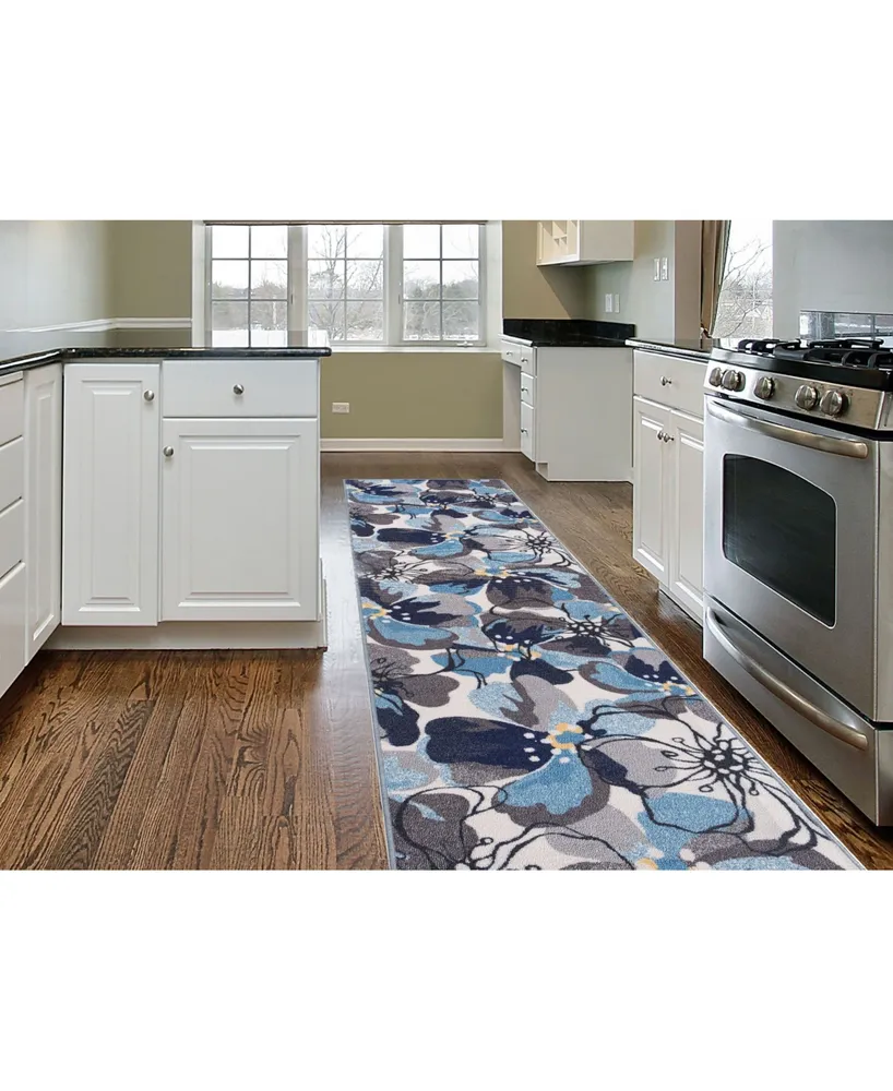 Main Street Rugs Laicos Lai505 Gray 1'10" x 7' Runner Rug