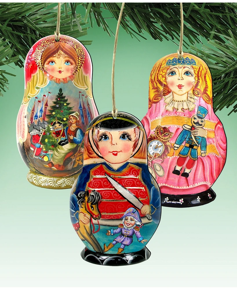 Designocracy Nutcracker Dolls Wooden Ornaments, Set of 3