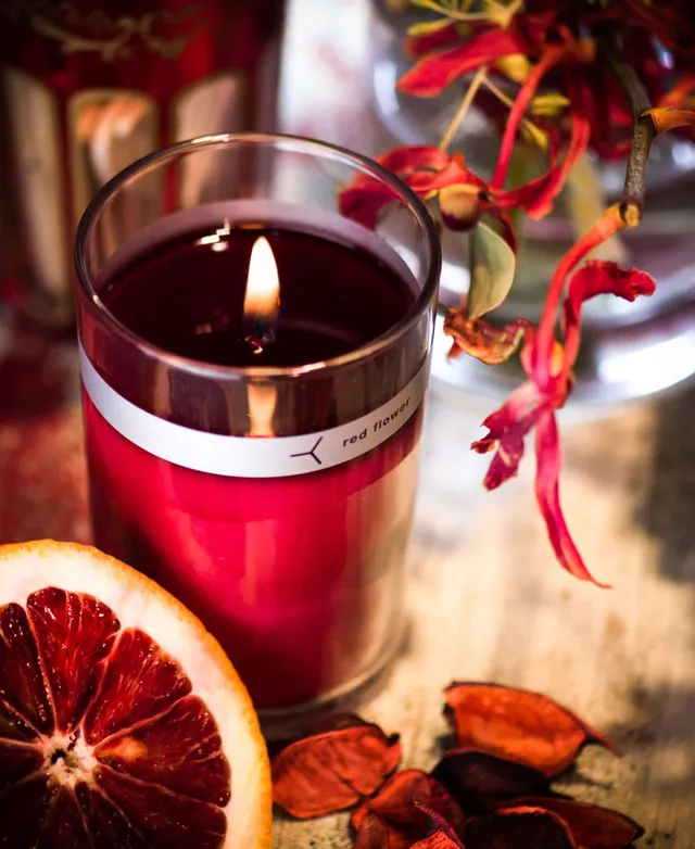 french lavender petal topped candle