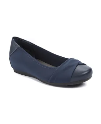 Baretraps Women's Mitsy Slip On Flats