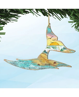 Designocracy Whales Tale Wooden Ornaments, Set of 2