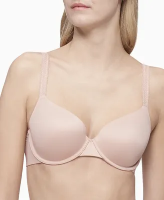 Calvin Klein Women's Liquid Touch Lightly Lined Perfect Coverage Bra QF4082