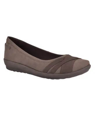 Easy Spirit Women's Acasia Round Toe Slip-on Casual Flats