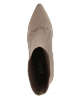 Mia Women's McKinley Dress Pointed Toe Booties