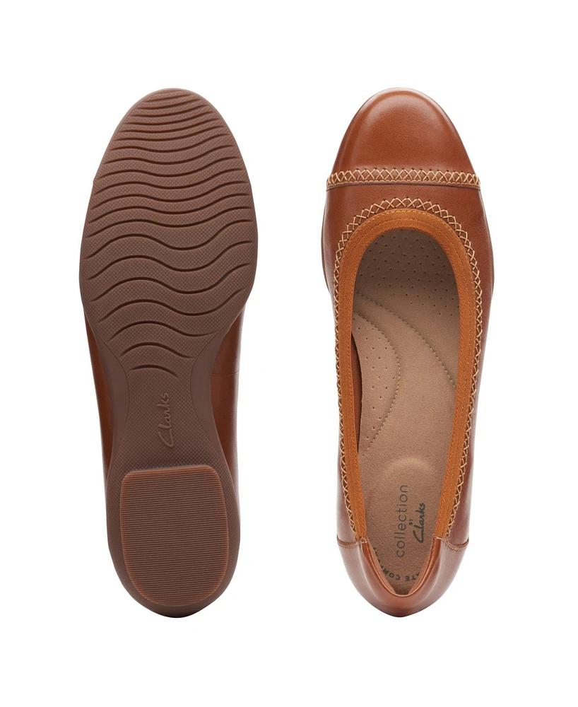 Clarks Women's Collection Sara Bay Pump Shoes