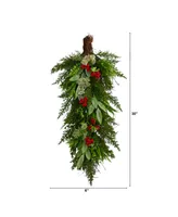 Cedar and Berry Artificial Christmas Swag, 30"