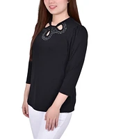 Petite 3/4 Sleeve Knit Crepe Studded Keyhole Top