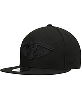 Men's New Era New Orleans Pelicans Black On Black 9Fifty Snapback Hat