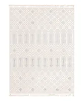 Bayshore Home Guthrie Gut- 7'10" x 10' Area Rug