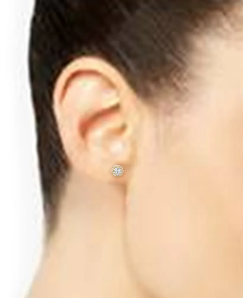 Diamond Halo Cluster Stud Earrings (1 ct. t.w.) in 10k Gold