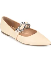 Journee Collection Women's Metinaa Chain Mary Jane Pointed Toe Flats