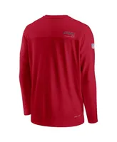 Men's Nike Red Tampa Bay Buccaneers 2022 Sideline Coach Chevron Lock Up Performance Long Sleeve T-shirt