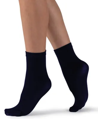 Women's European Made Classic Cotton Blend Socks
