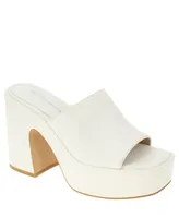 BCBGeneration Women's Swoop Platform Sandal