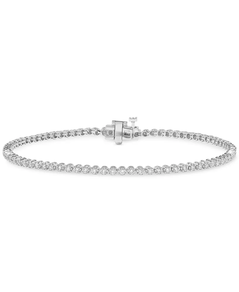 Diamond Tennis Bracelet (1 ct. t.w.) 14k White or Yellow Gold