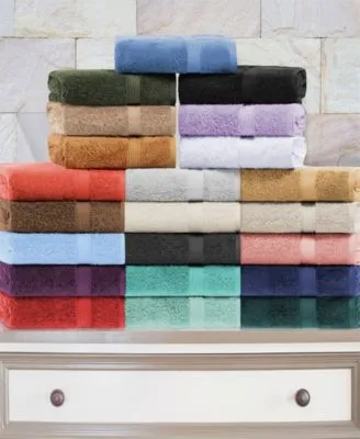 Superior Highly Absorbent Egyptian Cotton Ultra Plush Solid Bath Towel Set Collection