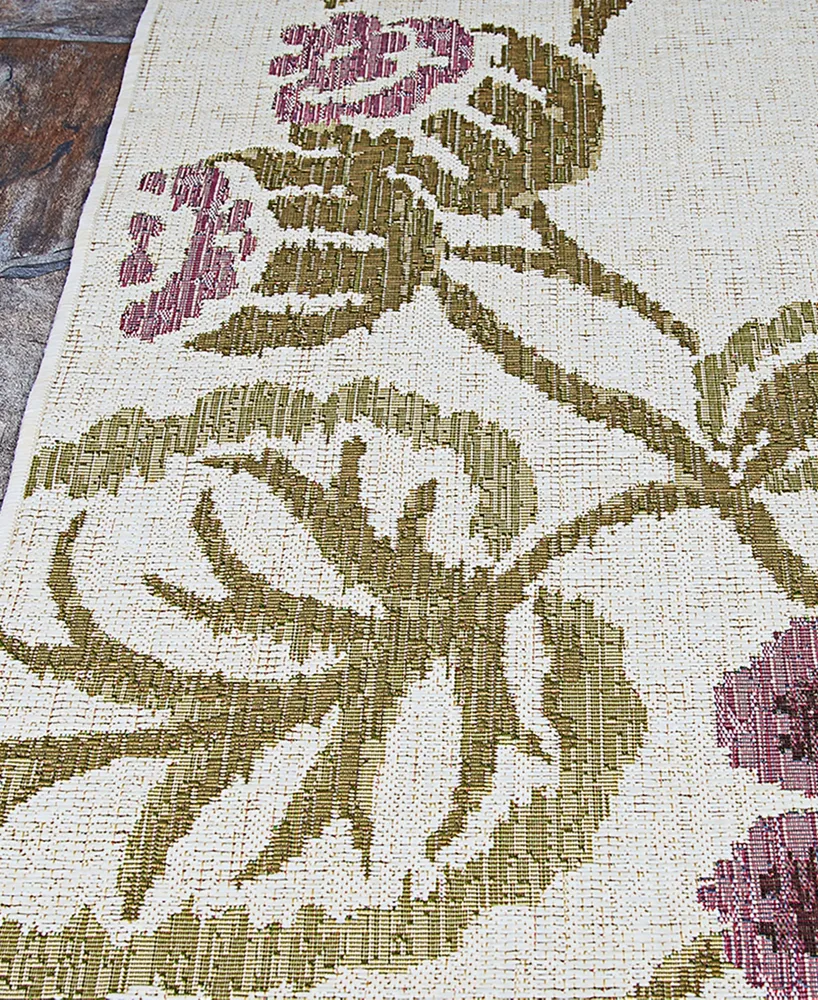 Couristan Dolce Tivoli 2'3" x 3'11" Area Rug