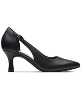 Clarks Women's Kataleyna Rae Side-Cutout Comfort Pumps