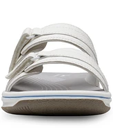 Clarks Women's Cloudsteppers Breeze Piper Comfort Slide Sandals