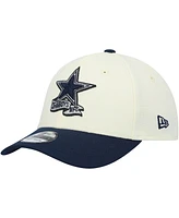 Youth Boys and Girls New Era Cream, Navy Dallas Cowboys 2022 Sideline Two-Tone 39THIRTY Flex Hat