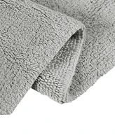 Beautyrest Plume 24" x 40" Feather Touch Reversible Bath Rug