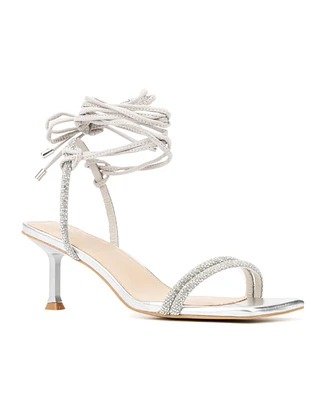Fashion To Figure Women's Laurie Wide Width Heels Sandals