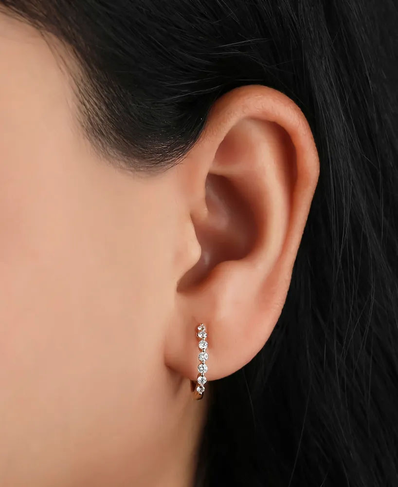 Diamond Small Hoop Earrings (1/3 ct. t.w.) in 14k Gold