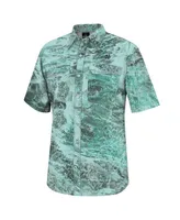 Men's Colosseum Green Notre Dame Fighting Irish Realtree Aspect Charter Full-Button Fishing Shirt