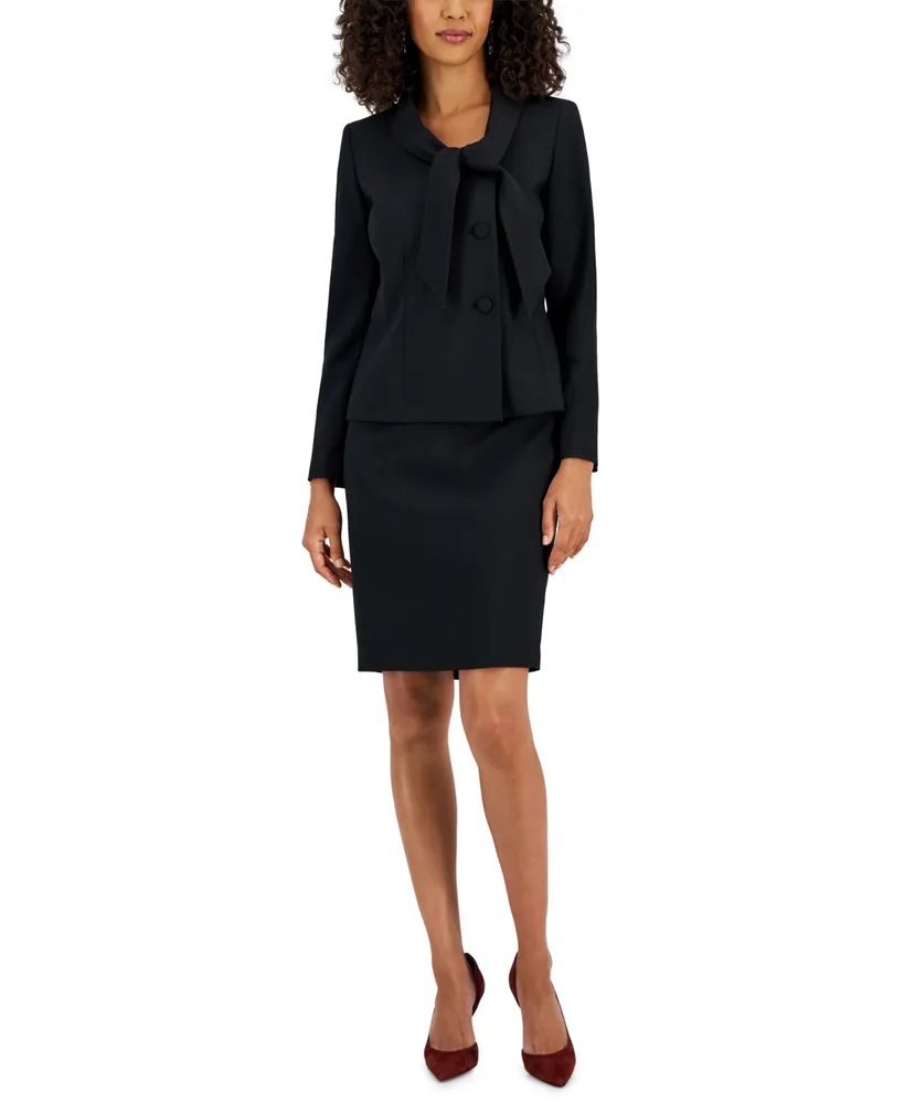 Le Suit Women's Crepe Three-Button Tie-Collar Jacket & Slim Pencil Skirt Suit