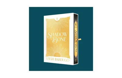 Shadow and Bone: The Collector's Edition by Leigh Bardugo