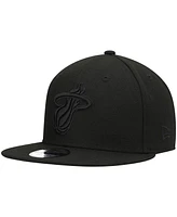 Men's New Era Miami Heat Black On Black 9FIFTY Snapback Hat