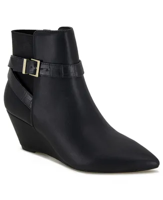 Kenneth Cole Reaction Women's Emmie Wedge Dress Booties