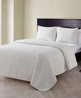 Caroline Embossed Quilt Sets