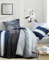 Nautica Heathered Block Reversible 3 Piece Comforter Set, Full/Queen