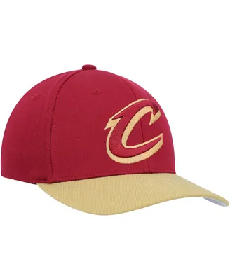Men's Mitchell & Ness Wine, Gold Cleveland Cavaliers Mvp Team Two-Tone 2.0 Stretch-Snapback Hat