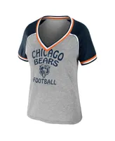 Women's Wear by Erin Andrews Heather Gray Chicago Bears Throwback Raglan V-Neck T-shirt