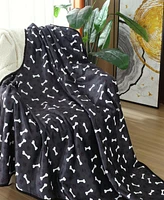 Happycare Textiles Advanced Water Resistant Pets Print Comfort Throw