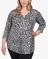 Ruby Rd. Plus Size Cheetah O-Ring Dew Drop Accent Top