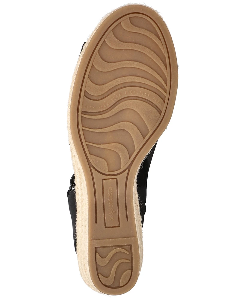 Easy Street Women's Serena Zip Espadrille Wedge Sandals