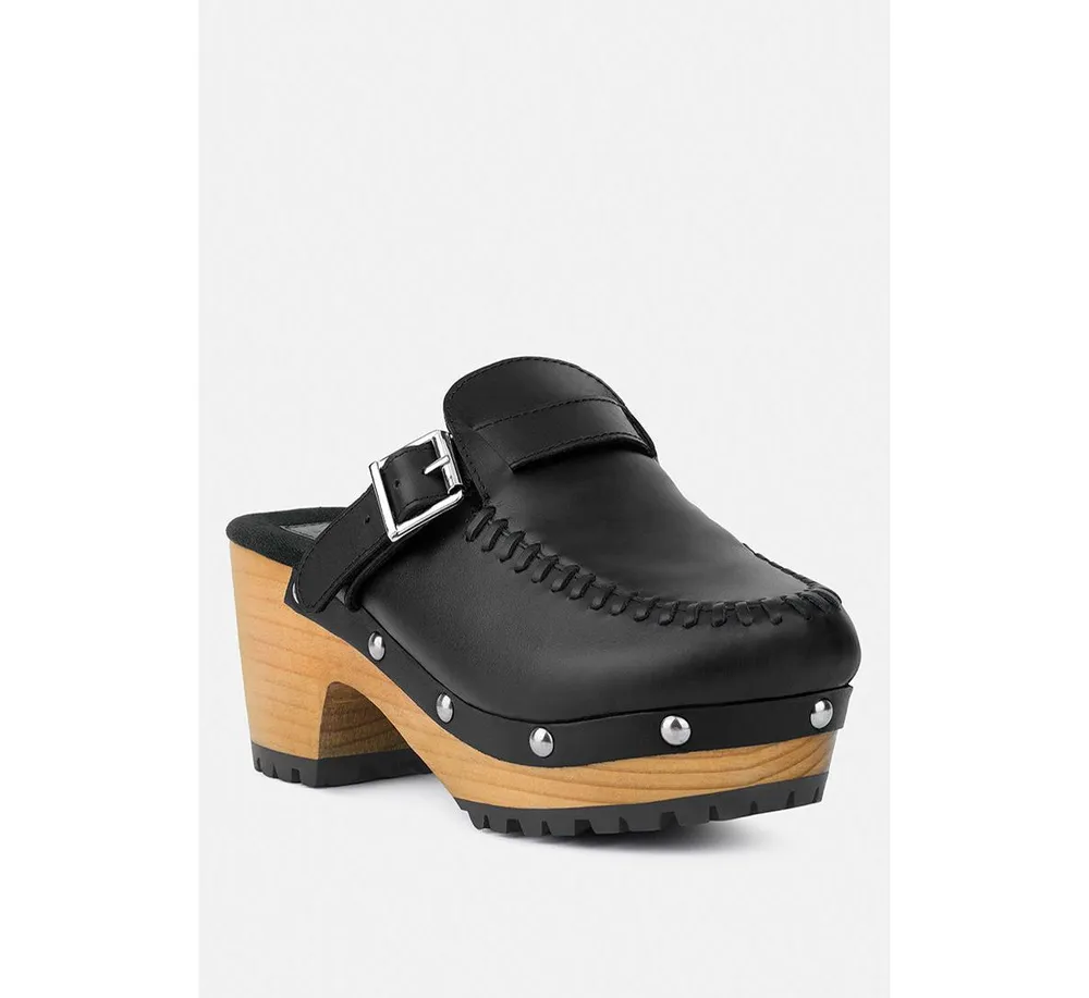 Choctav Womens Handcrafted Leather Clogs