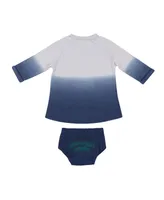 Newborn and Infant Girls Colosseum Gray, Navy Distressed Notre Dame Fighting Irish Hand in Hand Ombre Dress and Bloomers Set