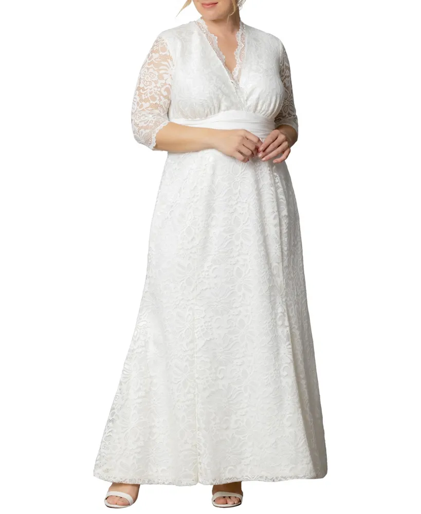 Women's Plus Amour Lace Wedding Gown