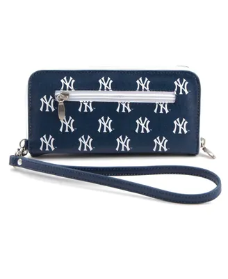 Women's New York Yankees Zip-Around Wristlet Wallet