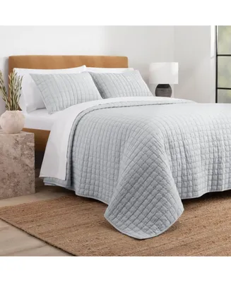 Nate Home by Nate Berkus Solid Cotton Textured Quilt Set - King, Light Gray