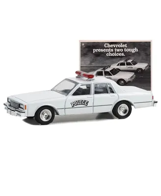 1/64 1980 Chevrolet Impala 9C1 Police, Vintage like Ad Cars Series 9 39130-e