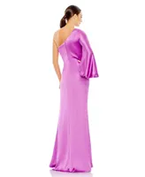 Women's Ieena Satin Puff Sleeve Gown