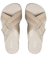 Clarks Women's Cloudsteppers Arla Wave Sandals