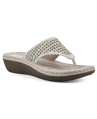 Cliffs by White Mountain Women's Camila Thong Sandal