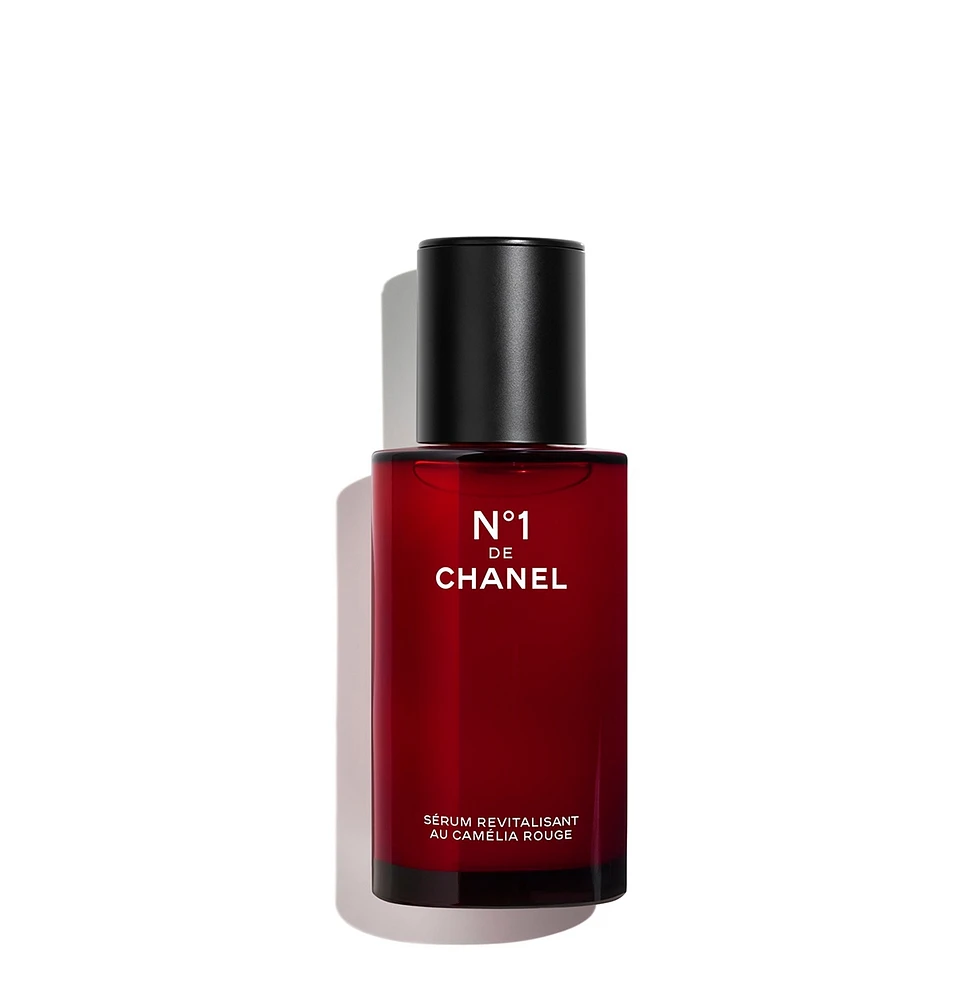 N°1 DE CHANEL REVITALIZING SERUM Smooths – Illuminates – Targets Signs of Aging