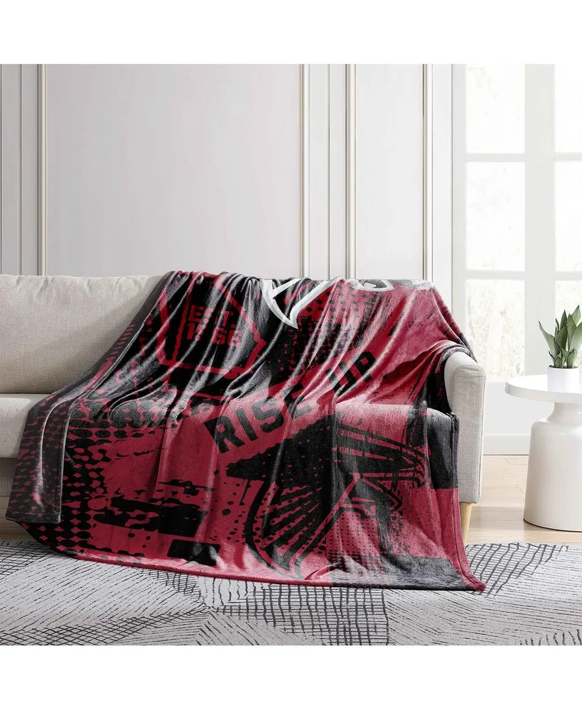 Atlanta Falcons 60" x 80" Hometown Blanket